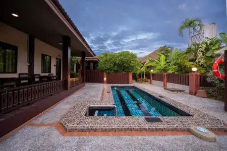 Rose Bay Resort - 83