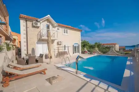 Villa Dragana with Heading Swimming Pool and Parking - 23