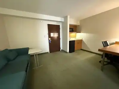 The Peoria, SureStay Collection by Best Western - 34