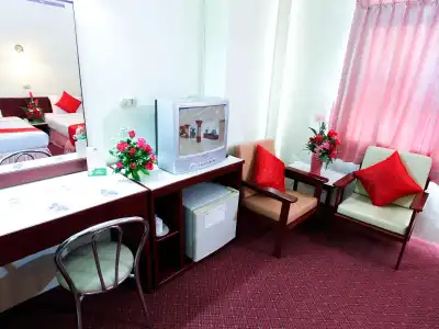 Chumphon Palace - 4