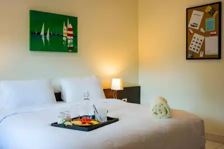 Lokal Phuket "Former K-Hotel" - 1