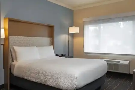 Holiday Inn VICTORIA – ELK LAKE by IHG - 119