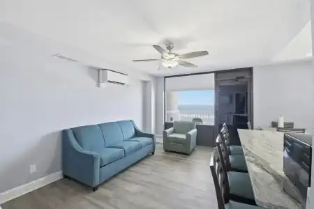 The Maverick Resort - 28