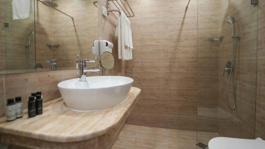 Imperial Palace & Spa - 9