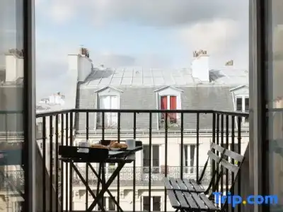 Saint Louis Pigalle - 75