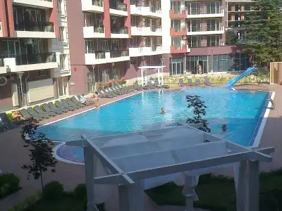 Admiral Plaza - 11