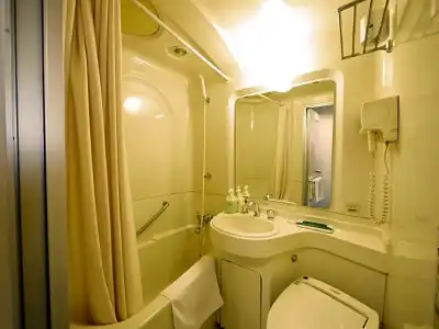 Route Inn Takamatsu Yashima - 38