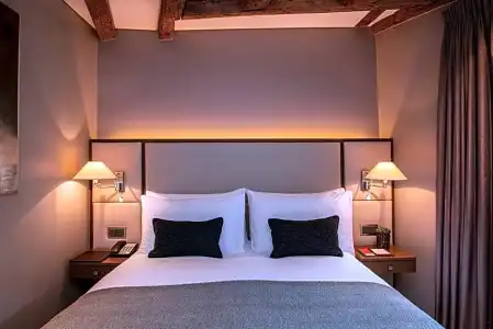 Hôtel Les Armures - 70
