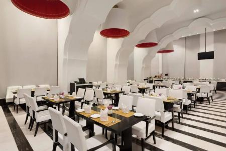 Ramada Plaza by Wyndham Agra - 24