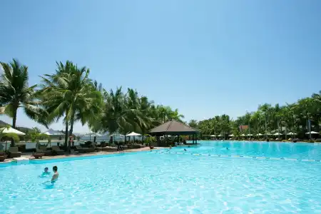 Diamond Bay Resort and Spa - 19