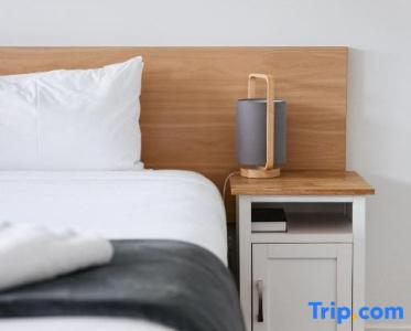 Cobblestone Court Motel – Wenzel Motels - 72