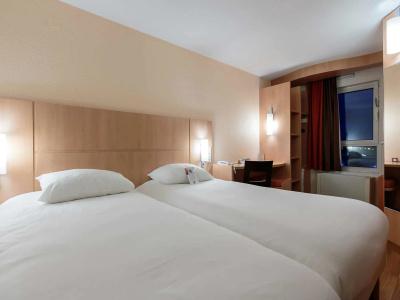 Ibis Clermont Ferrand A71 A75 La Meridienne - 1