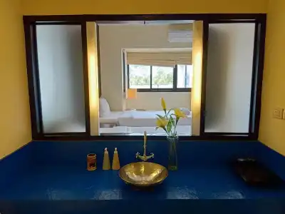 Amarin Samui - 82