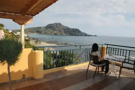 Thalassa House Apartments - 8