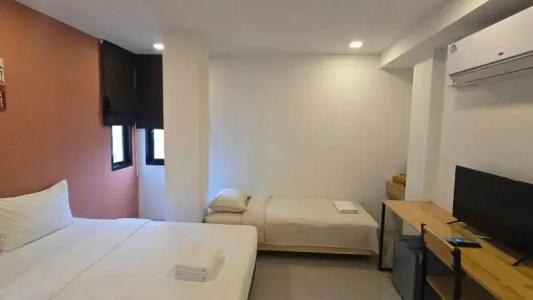 Sleepstation at Pratunam - 233