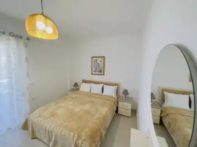 Bella Vista - 110