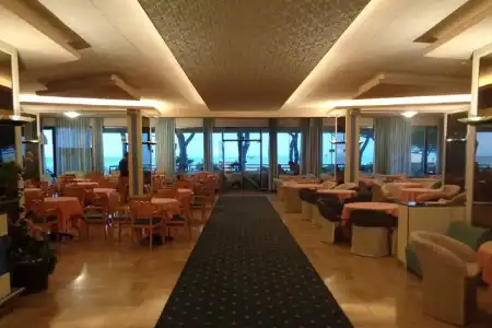 Ambasciatori Palace - 15