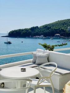 GEO & Art Boutique Himara - 135