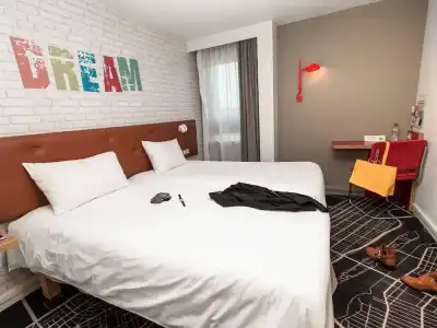 ibis Styles Chartres - 33