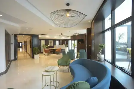 Maia Suites - 28
