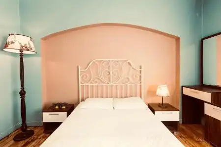 Cheers Midtown Hostel - 30
