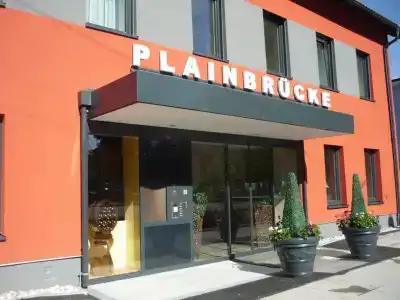 Plainbrucke | Self Check-IN - 0