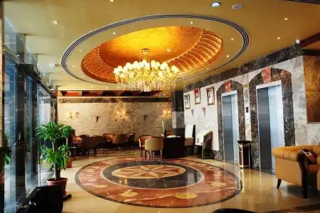 Crystal Plaza - 1