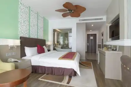 The Hanoi Club & Residences - 27