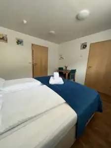 Media Luna Guesthouse - 57