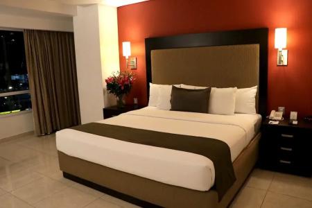 & Suites PF - 88