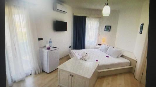 Kefi Beach and Suites - 33