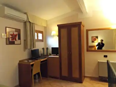 Mia Cara - 73