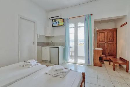 Pavlos Place - 61