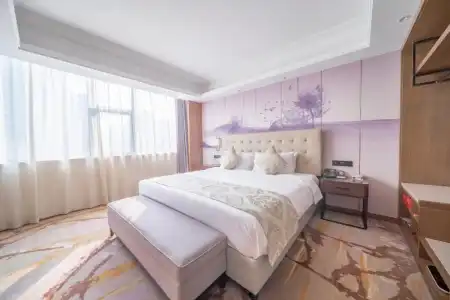 Wuhan Hongguang - 98