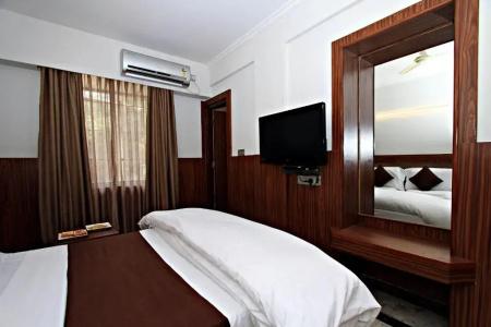 Empire International - Central Street - 47