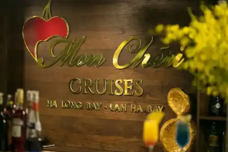 Mon Chéri Cruises - 13