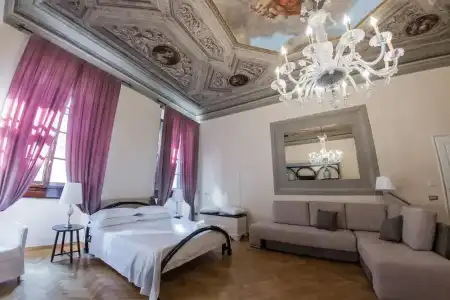N4U Guest House - 34