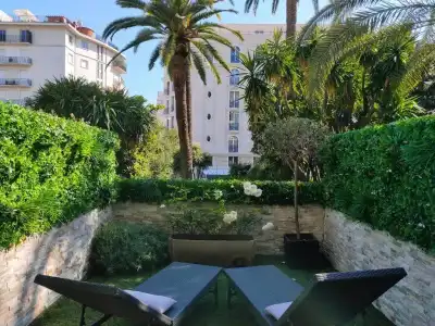 De Provence - 87