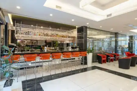 Silver Crown & Residence - 22