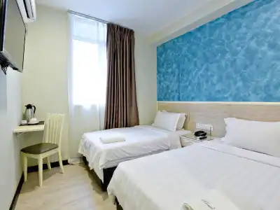 Pantai Inn - 15