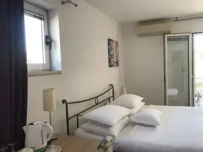 Pink Inn - 43