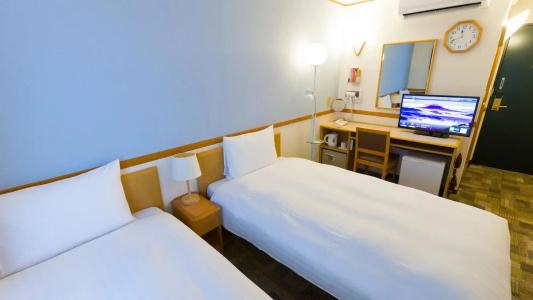 Toyoko Inn Jr Kobe Eki Kita Guchi - 36