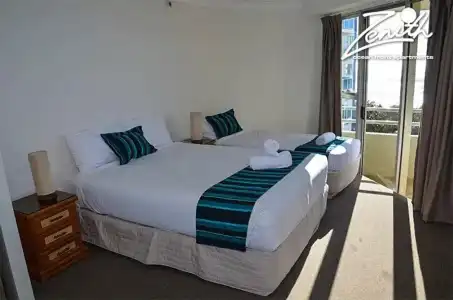 Zenith Ocean Front Apartments - 61