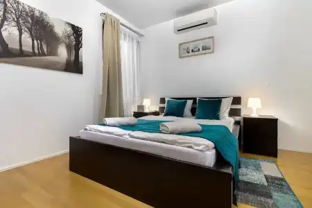 Quality Point Apartments 0-24 reception - 26
