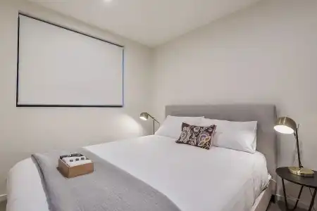 110 Hampden Apartments - 32