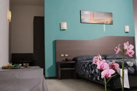 Rainbow Resort - 18