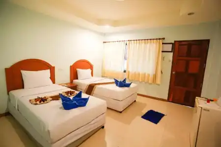 Sangthian Beach Resort - 100