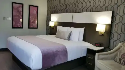 Sunset West, SureStay Collection by Best Western - 35