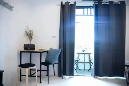 The Pattern Service Apartment - 142