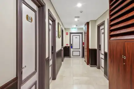 YEHS Sydney CBD - 18